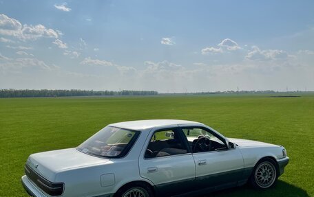 Toyota Cresta, 1988 год, 800 000 рублей, 4 фотография