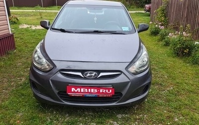 Hyundai Solaris II рестайлинг, 2012 год, 650 000 рублей, 1 фотография