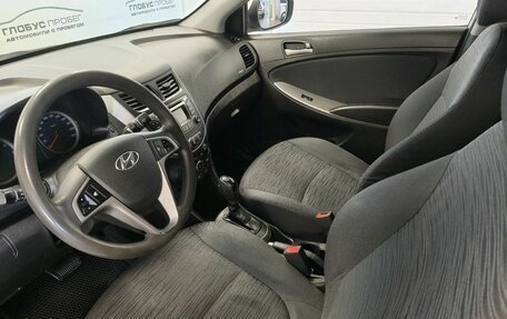Hyundai Solaris II рестайлинг, 2015 год, 840 000 рублей, 9 фотография