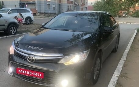 Toyota Camry, 2016 год, 2 200 000 рублей, 4 фотография