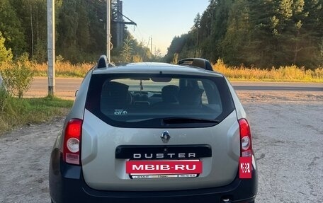 Renault Duster I рестайлинг, 2014 год, 950 000 рублей, 3 фотография