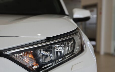 Toyota RAV4, 2020 год, 3 150 000 рублей, 14 фотография