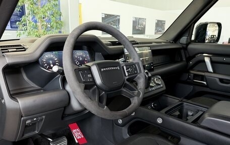 Land Rover Defender II, 2021 год, 13 990 000 рублей, 12 фотография