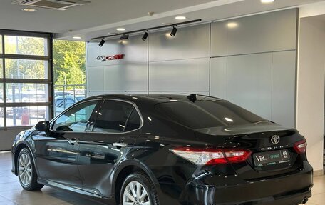 Toyota Camry, 2019 год, 2 965 000 рублей, 6 фотография