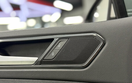 Volkswagen Tiguan II, 2018 год, 1 800 000 рублей, 13 фотография
