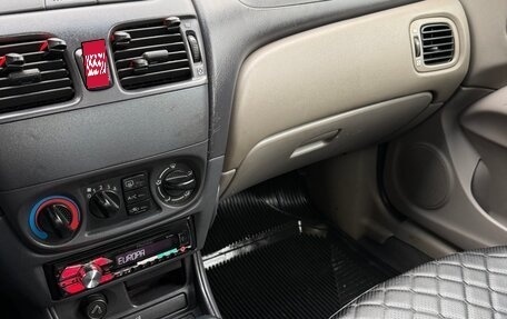 Nissan Almera, 2002 год, 280 000 рублей, 12 фотография
