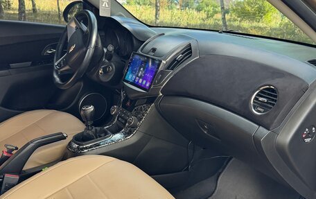 Chevrolet Cruze II, 2013 год, 820 000 рублей, 12 фотография