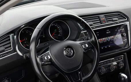 Volkswagen Tiguan II, 2020 год, 2 699 000 рублей, 11 фотография