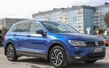 Volkswagen Tiguan II, 2018 год, 2 599 000 рублей, 4 фотография