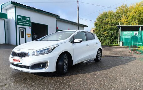KIA cee'd III, 2016 год, 1 350 000 рублей, 2 фотография