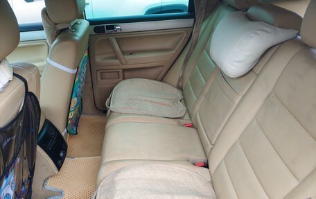 Volkswagen Touareg III, 2007 год, 1 050 000 рублей, 10 фотография