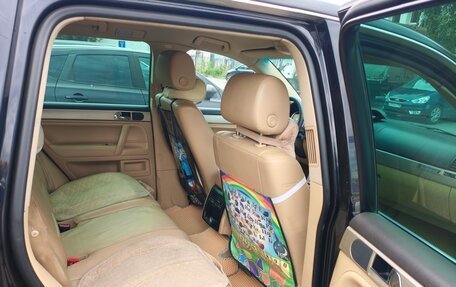 Volkswagen Touareg III, 2007 год, 1 050 000 рублей, 16 фотография