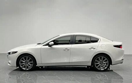 Mazda 3, 2023 год, 1 660 600 рублей, 2 фотография