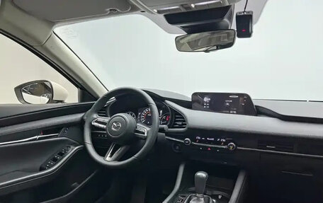 Mazda 3, 2023 год, 1 660 600 рублей, 14 фотография