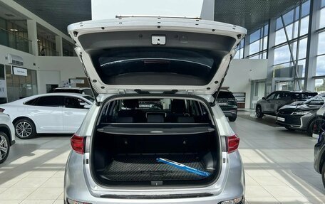 KIA Sportage IV рестайлинг, 2020 год, 2 295 000 рублей, 10 фотография