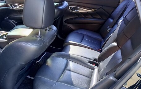 Infiniti Q70 I, 2014 год, 1 520 000 рублей, 6 фотография