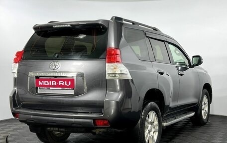 Toyota Land Cruiser Prado 150 рестайлинг 2, 2011 год, 2 805 000 рублей, 6 фотография