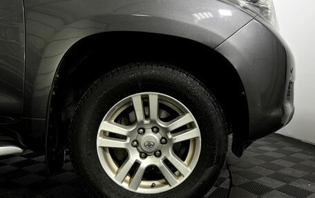 Toyota Land Cruiser Prado 150 рестайлинг 2, 2011 год, 2 805 000 рублей, 22 фотография