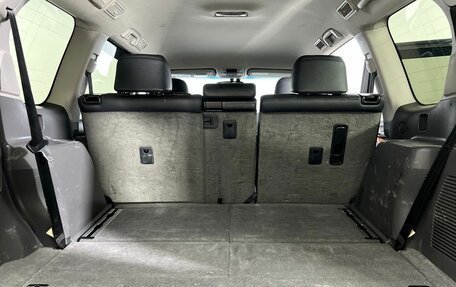 Toyota Land Cruiser Prado 150 рестайлинг 2, 2011 год, 2 805 000 рублей, 21 фотография