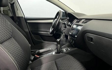 Skoda Octavia, 2016 год, 1 050 000 рублей, 13 фотография