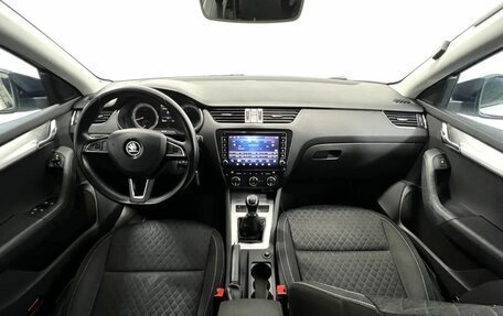 Skoda Octavia, 2016 год, 1 050 000 рублей, 14 фотография