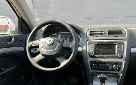 Skoda Octavia, 2012 год, 780 000 рублей, 14 фотография