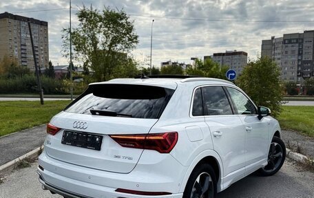 Audi Q3, 2022 год, 2 430 000 рублей, 5 фотография