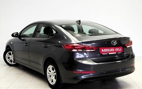 Hyundai Elantra VI рестайлинг, 2017 год, 1 314 000 рублей, 7 фотография