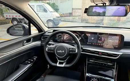 KIA K5, 2023 год, 1 860 000 рублей, 8 фотография