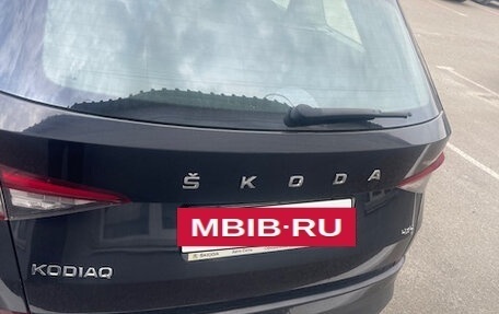 Mercedes-Benz V-Класс, 2017 год, 4 000 000 рублей, 4 фотография