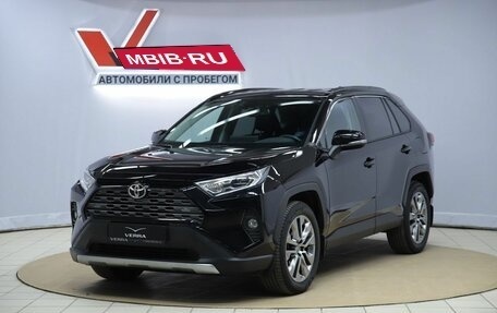 Toyota RAV4, 2021 год, 3 390 000 рублей, 1 фотография