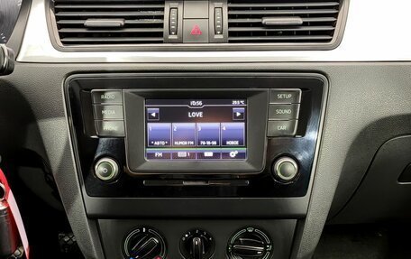 Skoda Rapid I, 2017 год, 910 000 рублей, 14 фотография