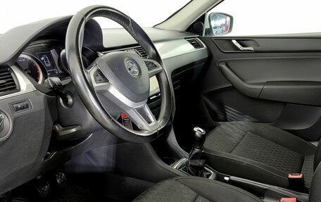 Skoda Rapid I, 2017 год, 910 000 рублей, 15 фотография
