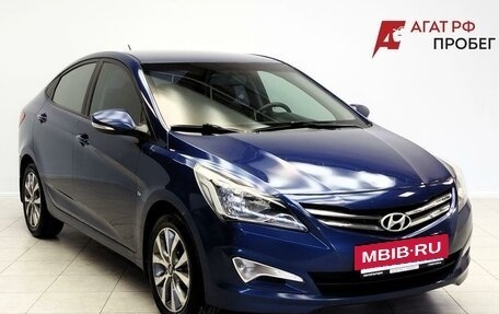 Hyundai Solaris II рестайлинг, 2015 год, 863 000 рублей, 3 фотография
