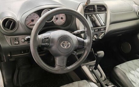 Toyota RAV4, 2005 год, 870 000 рублей, 12 фотография