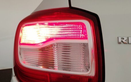 Renault Logan II, 2019 год, 840 000 рублей, 19 фотография