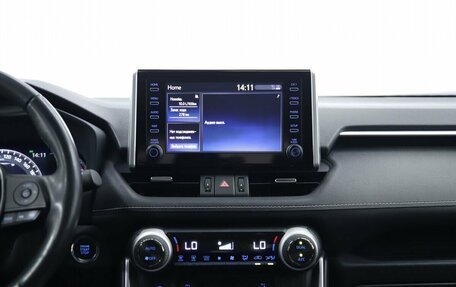 Toyota RAV4, 2021 год, 3 390 000 рублей, 13 фотография