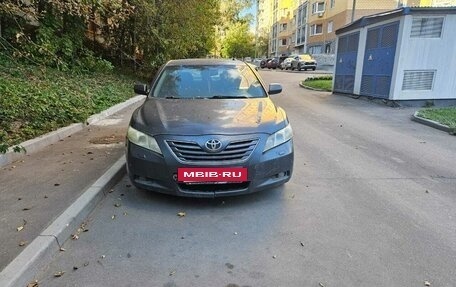 Toyota Camry, 2007 год, 295 000 рублей, 2 фотография