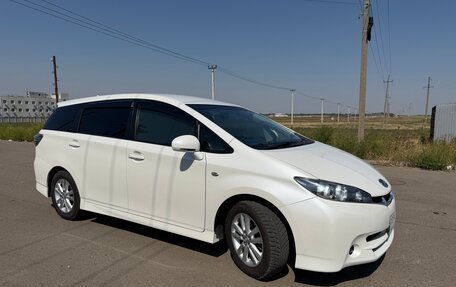 Toyota Wish II, 2009 год, 1 349 000 рублей, 2 фотография