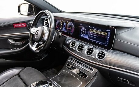 Mercedes-Benz E-Класс, 2019 год, 3 448 000 рублей, 33 фотография