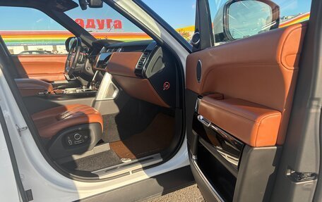 Land Rover Range Rover IV рестайлинг, 2016 год, 8 000 000 рублей, 4 фотография