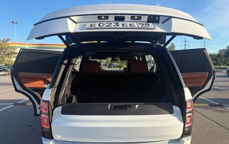 Land Rover Range Rover IV рестайлинг, 2016 год, 8 000 000 рублей, 2 фотография