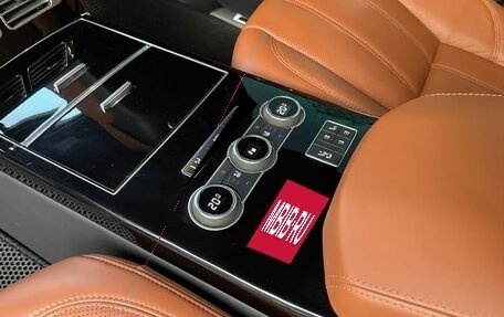 Land Rover Range Rover IV рестайлинг, 2016 год, 8 000 000 рублей, 39 фотография