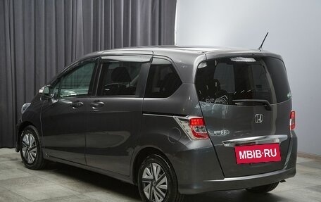 Honda Freed I, 2015 год, 997 000 рублей, 6 фотография