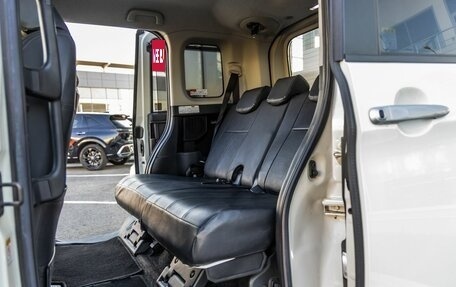 Toyota Roomy I, 2019 год, 1 148 000 рублей, 38 фотография