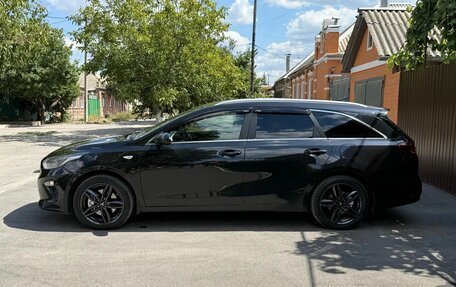 KIA cee'd III, 2019 год, 1 890 000 рублей, 2 фотография