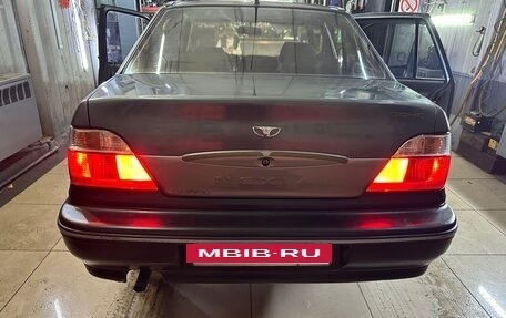 Daewoo Nexia I рестайлинг, 2005 год, 300 000 рублей, 10 фотография