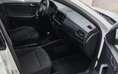 Volkswagen Polo VI (EU Market), 2022 год, 1 600 000 рублей, 17 фотография