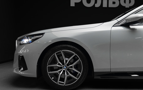BMW 5 серия, 2025 год, 7 450 000 рублей, 11 фотография