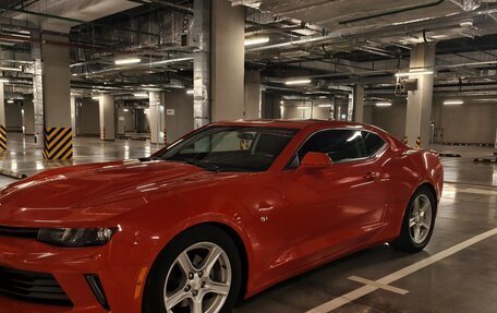 Chevrolet Camaro VI, 2016 год, 2 500 000 рублей, 2 фотография